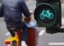 Do you know how to drive with many cyclists on the road? Learn today to ensure better safety.